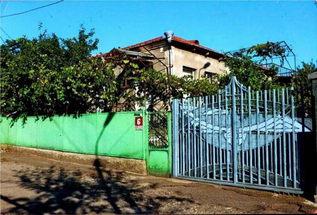Medico And Suliko Guest House Kutaisi Zewnętrze zdjęcie